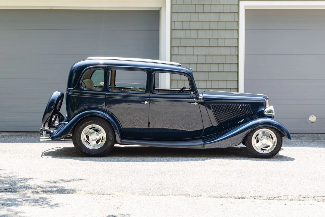 1933 Ford Model 18 & 40 - Image 21 of 31