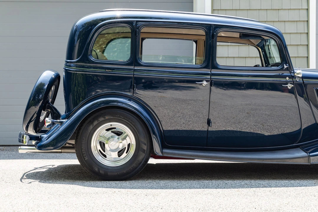 1933 Ford Model 18 & 40 - Image 31 of 31