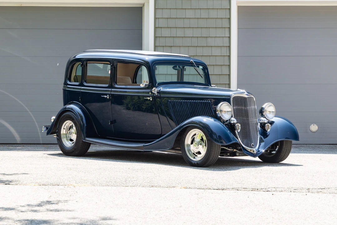 1933 Ford Model 18 & 40 - Image 26 of 31