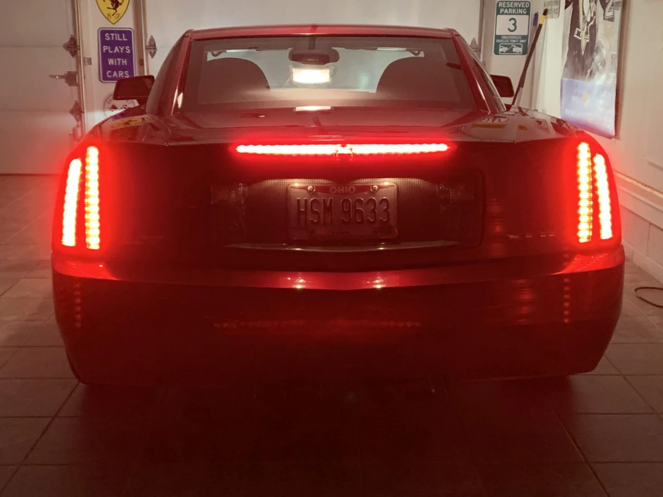 2006 Cadillac XLR-V - Image 25 of 31