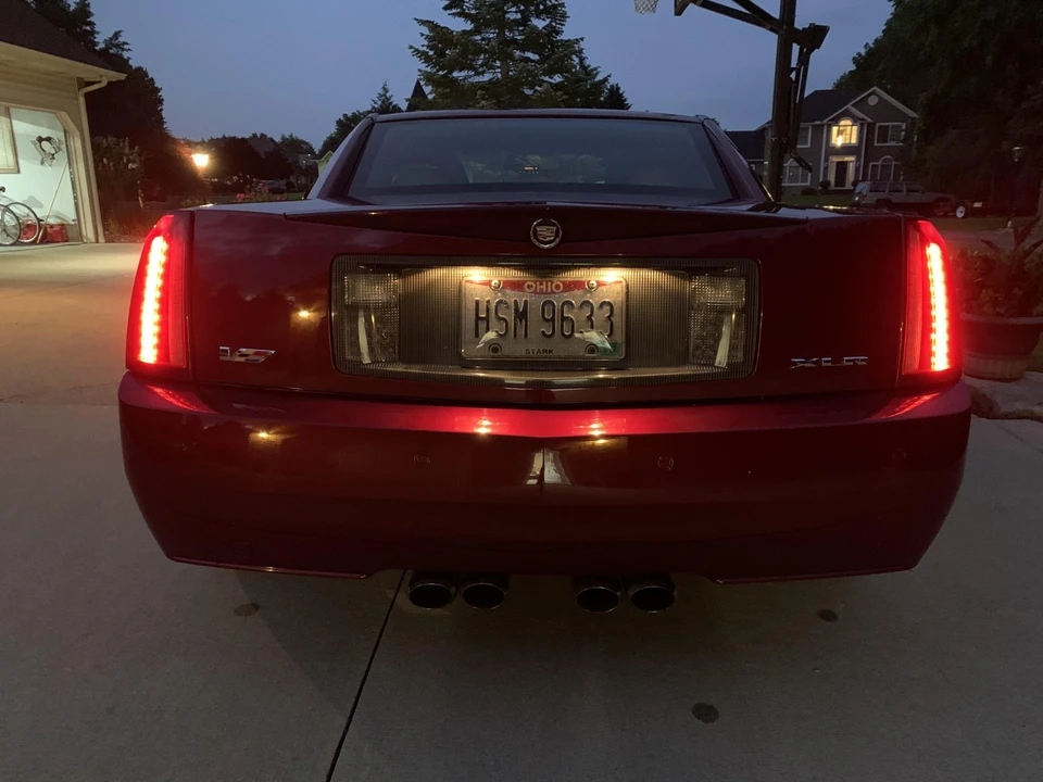 2006 Cadillac XLR-V - Image 26 of 31