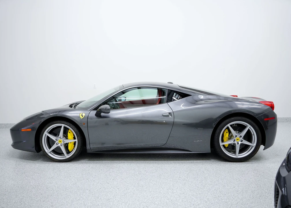 2012 Ferrari 458 Italia - Image 6 of 31