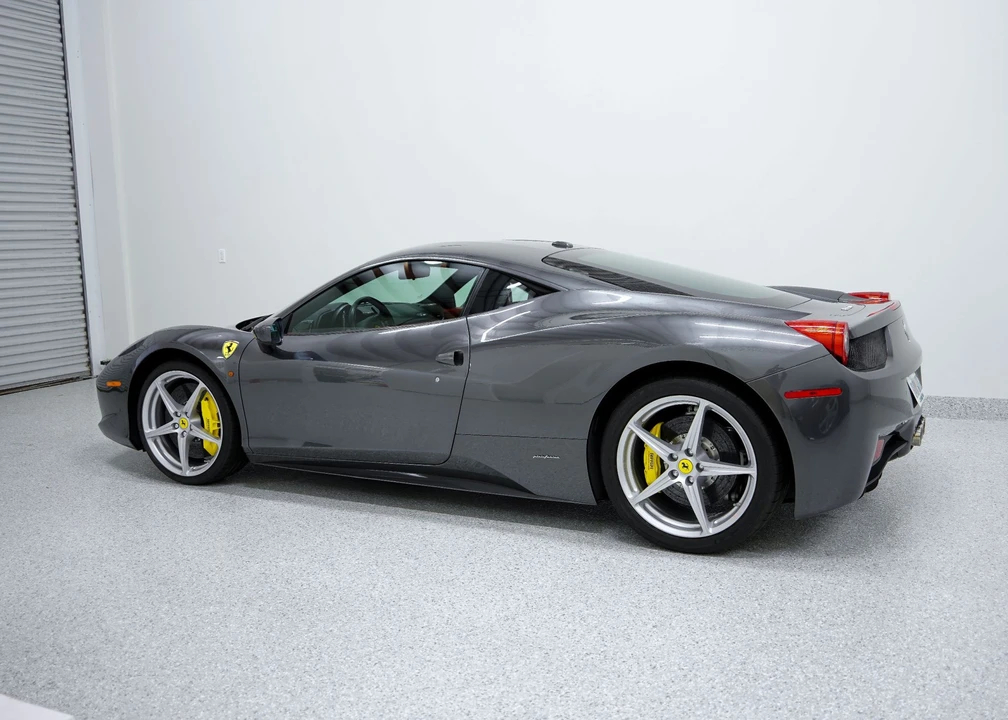 2012 Ferrari 458 Italia - Image 8 of 31
