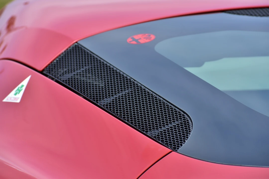 2015 Alfa Romeo 4C Coupe - Image 31 of 31