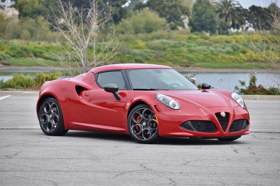 2015 Alfa Romeo 4C Coupe - Image 4 of 31
