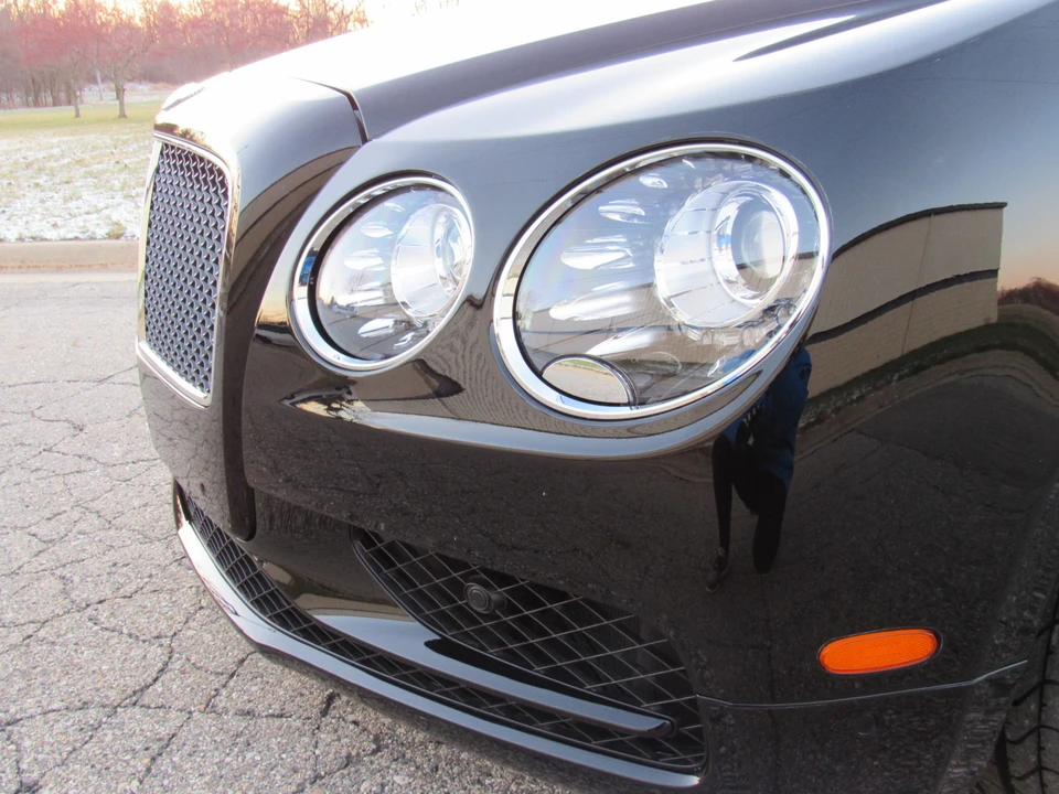 2017 Bentley Continental Flying Spur - Image 16 of 31