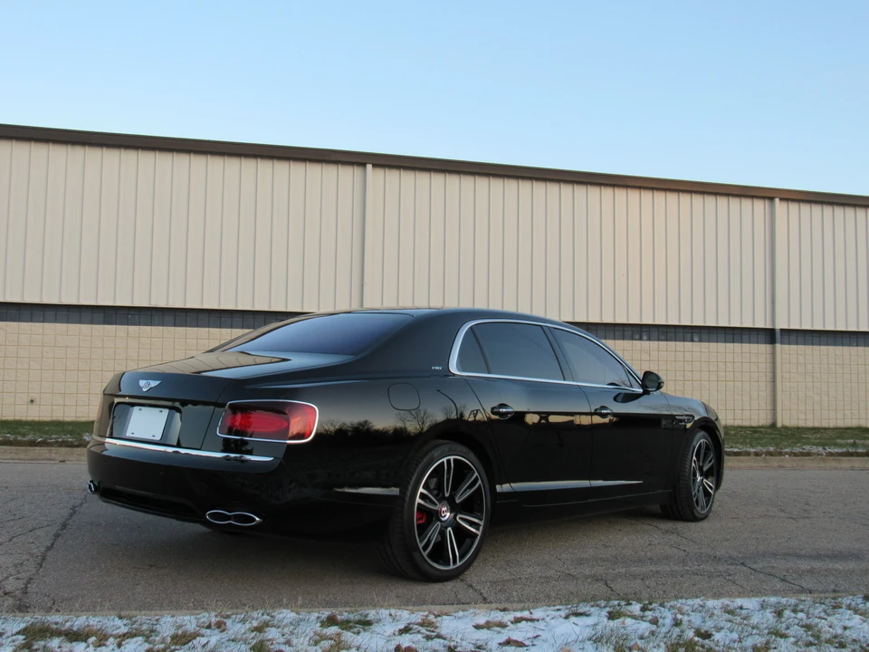 2017 Bentley Continental Flying Spur - Image 8 of 31