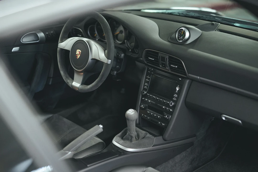 2010 Porsche 997 GT3 - Image 9 of 10