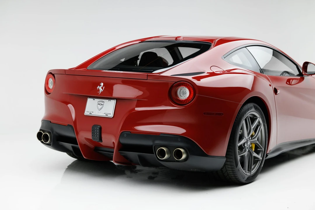 2017 Ferrari F12berlinetta - Image 21 of 31