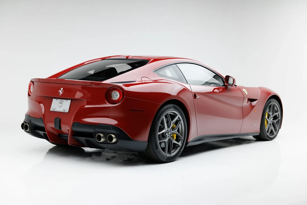 2017 Ferrari F12berlinetta - Image 7 of 31