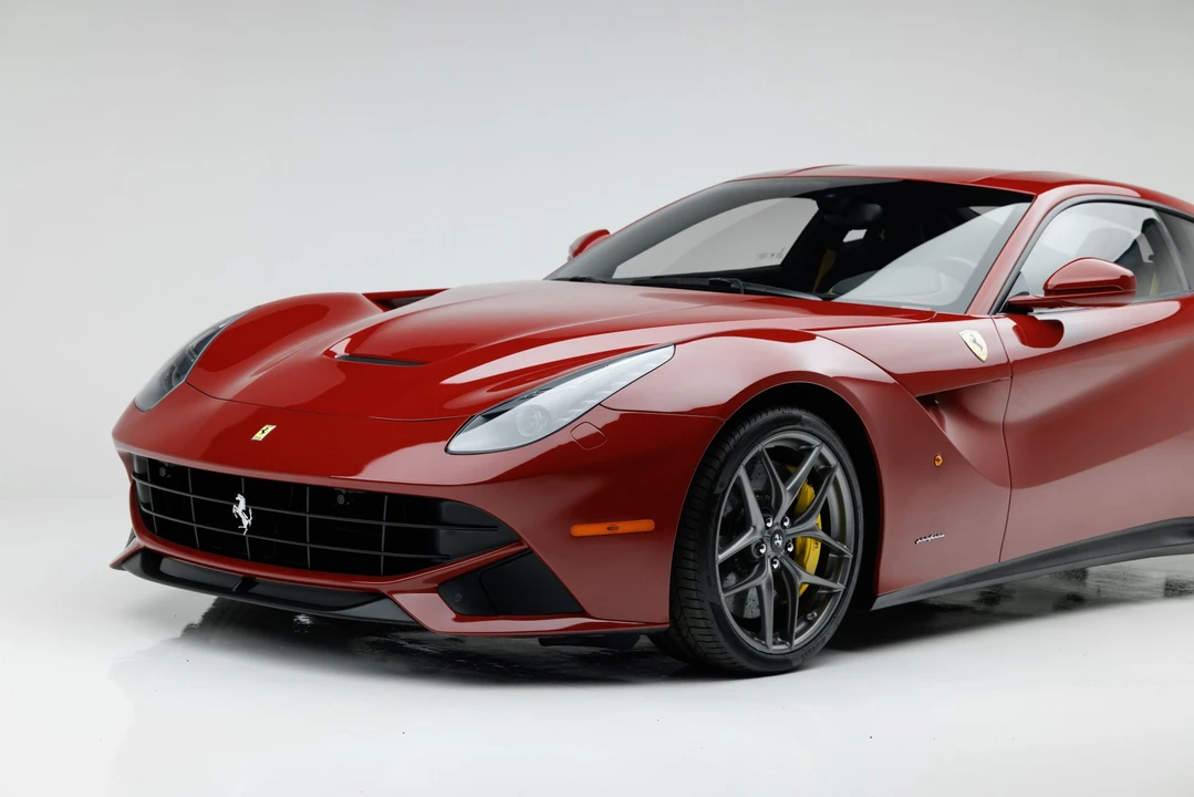 2017 Ferrari F12berlinetta - Image 13 of 31