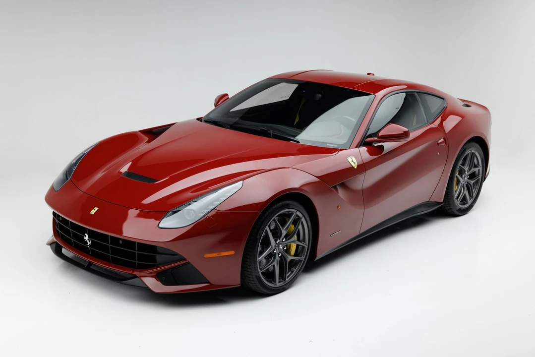 2017 Ferrari F12berlinetta - Image 2 of 31