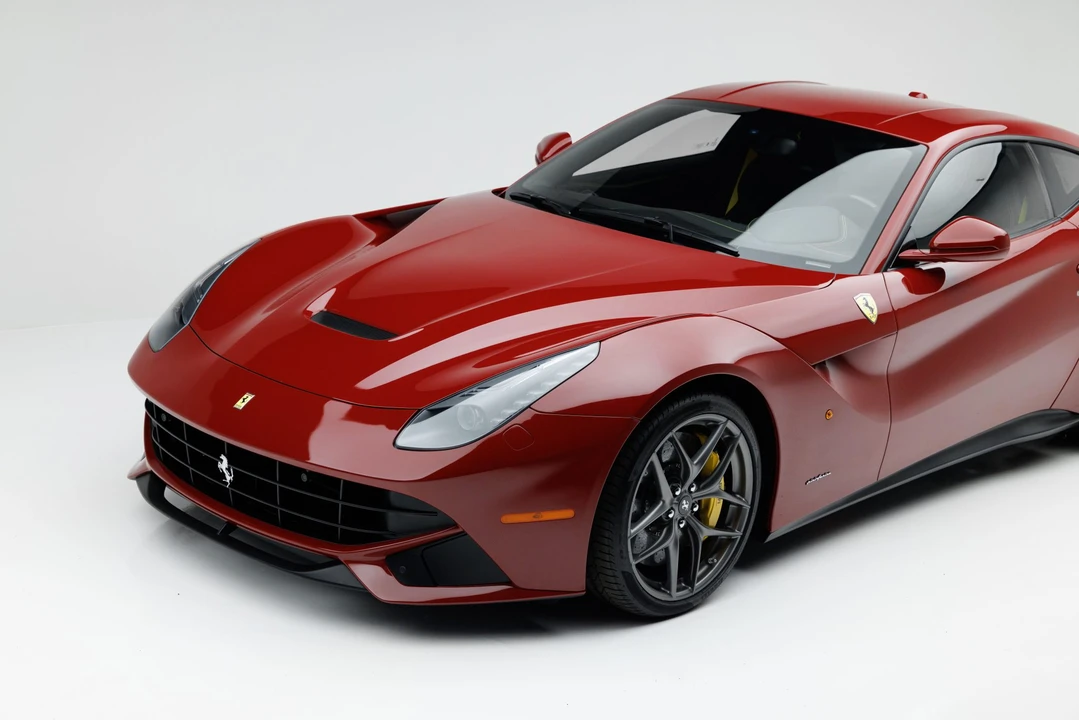 2017 Ferrari F12berlinetta - Image 14 of 31