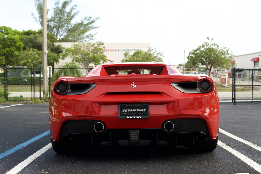 2019 Ferrari 488 Spider - Image 7 of 31