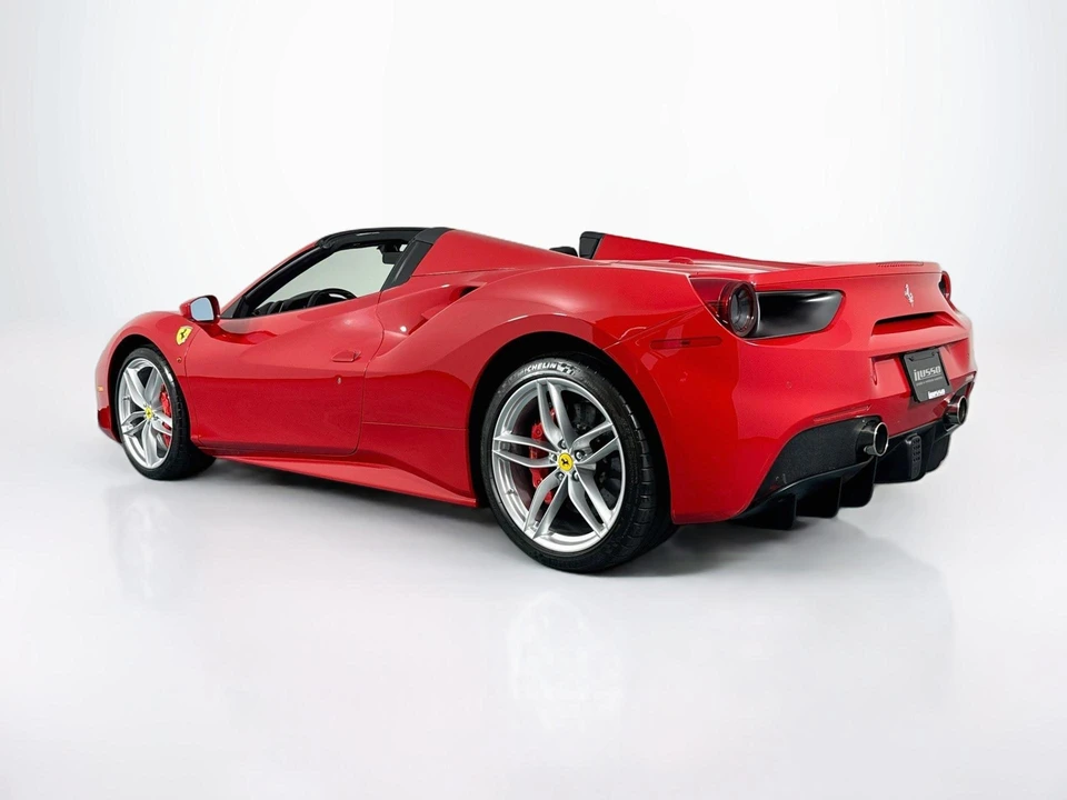 2019 Ferrari 488 Spider - Image 17 of 31