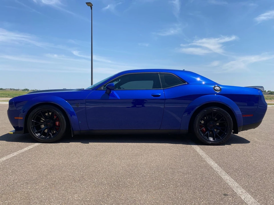2020 Dodge Challenger SRT Hellcat 3rd Gen - Image 27 of 31