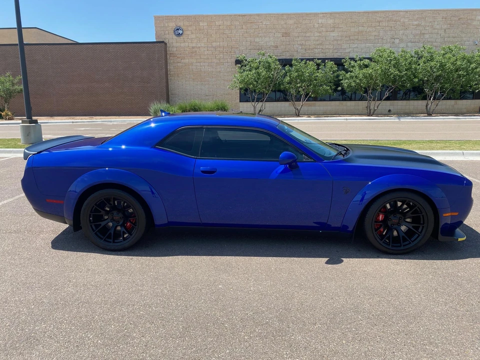 2020 Dodge Challenger SRT Hellcat 3rd Gen - Image 10 of 31