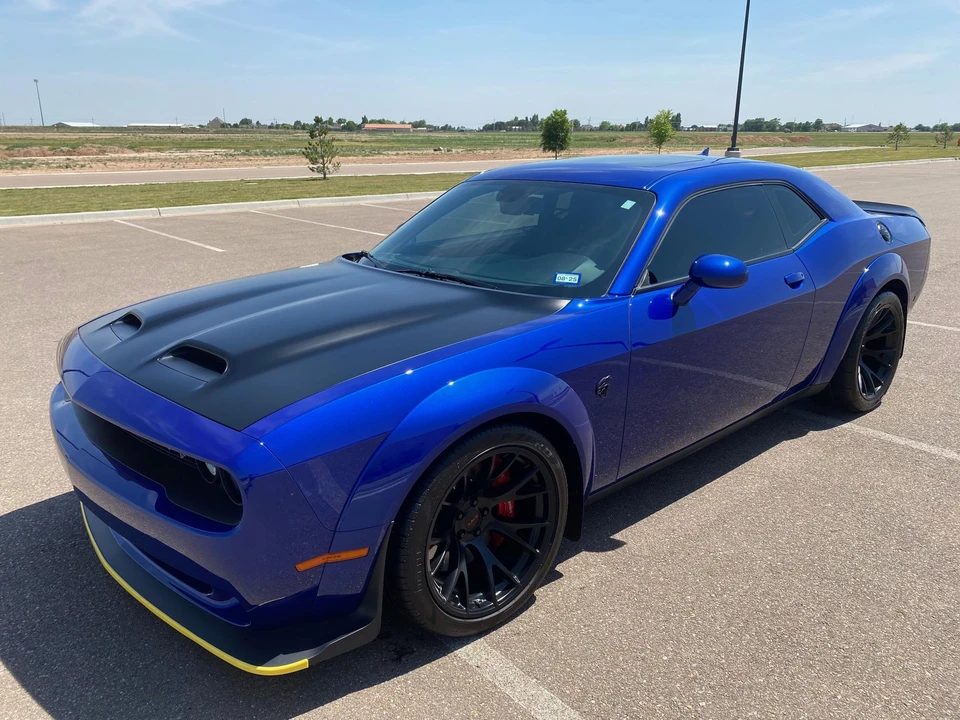 2020 Dodge Challenger SRT Hellcat 3rd Gen - Image 28 of 31