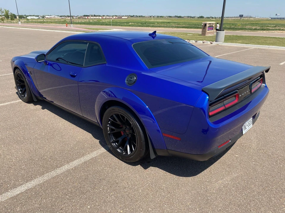 2020 Dodge Challenger SRT Hellcat 3rd Gen - Image 19 of 31