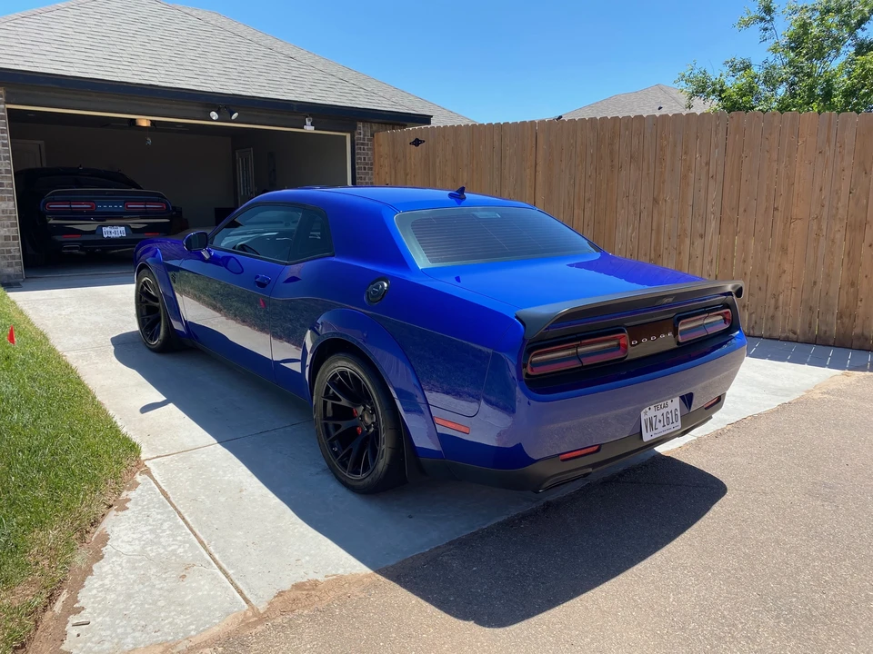 2020 Dodge Challenger SRT Hellcat 3rd Gen - Image 20 of 31