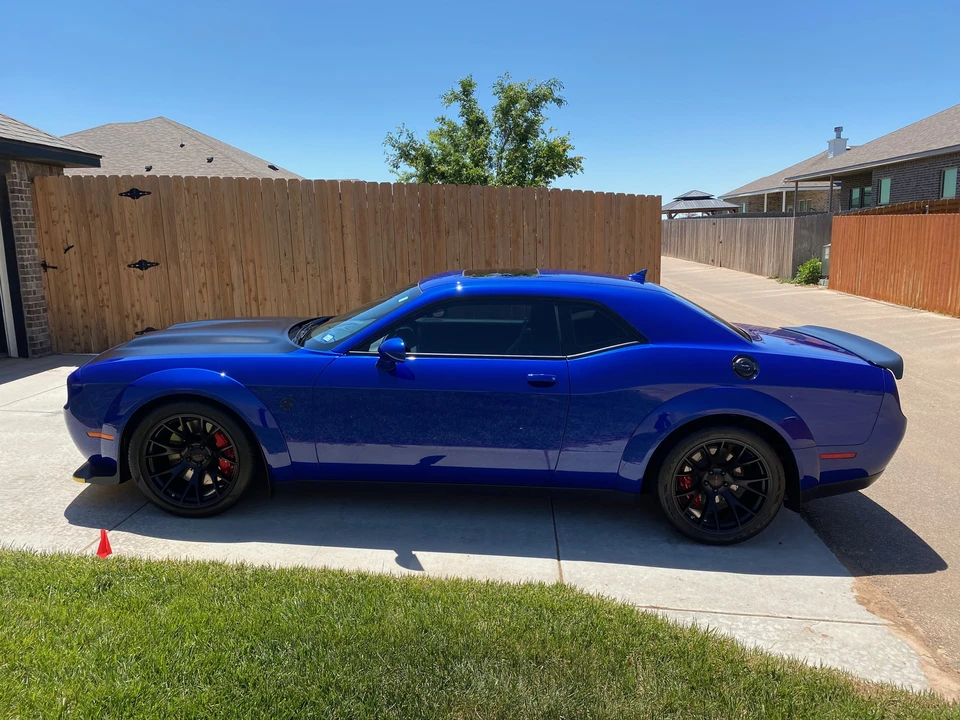 2020 Dodge Challenger SRT Hellcat 3rd Gen - Image 25 of 31