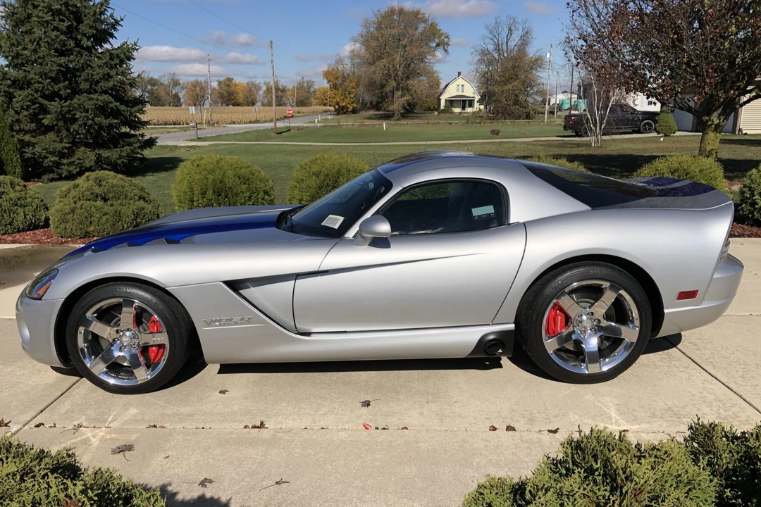 2010 Dodge Viper 4th Gen - Image 12 of 31