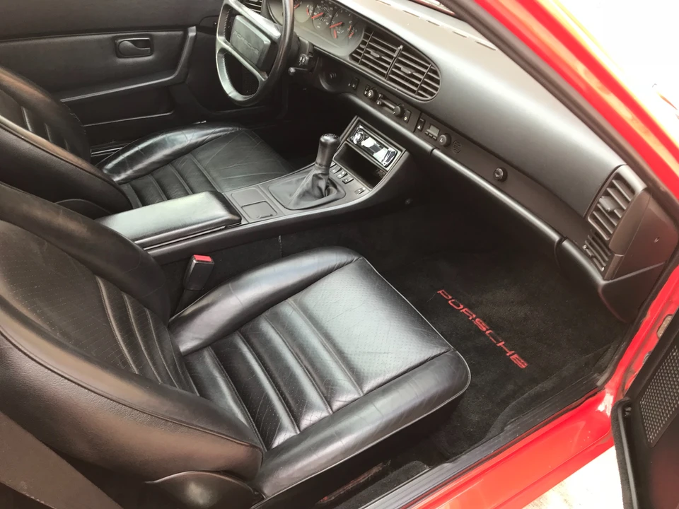 1986 Porsche 944 Turbo - Image 27 of 31