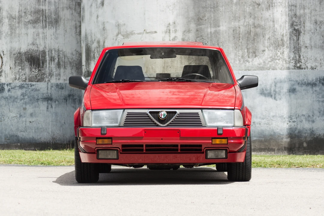 1989 Alfa Romeo 75/Milano - Image 8 of 31