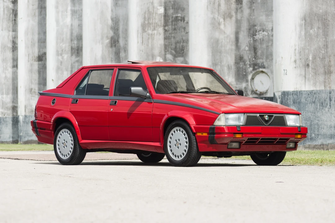 1989 Alfa Romeo 75/Milano - Image 7 of 31