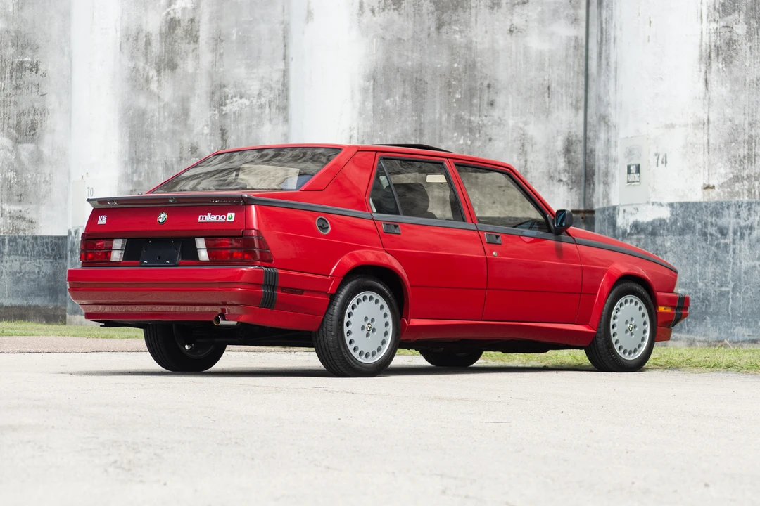 1989 Alfa Romeo 75/Milano - Image 5 of 31