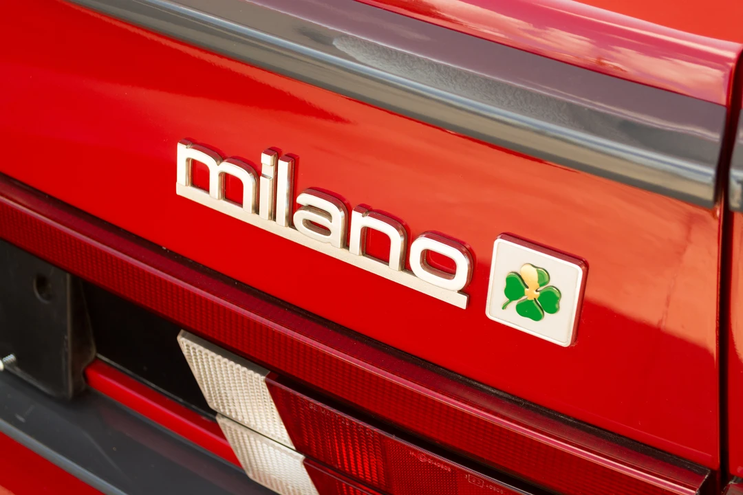 1989 Alfa Romeo 75/Milano - Image 15 of 31