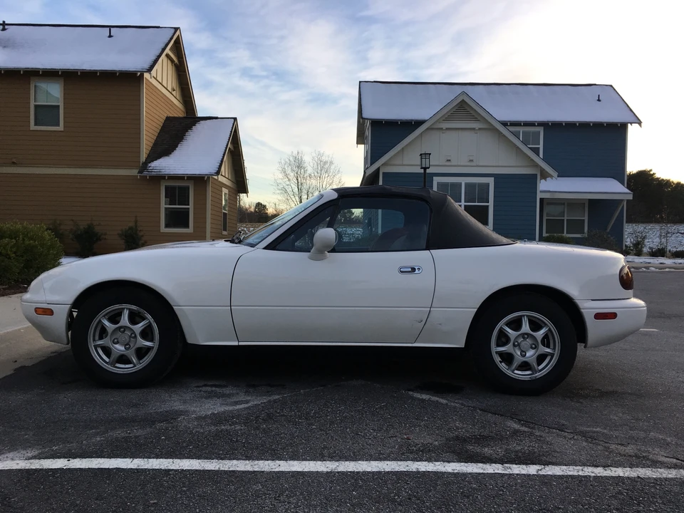 1995 Mazda NA MX-5 Miata - Image 4 of 31