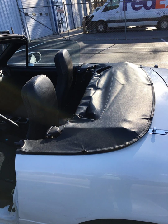 1995 Mazda NA MX-5 Miata - Image 21 of 31
