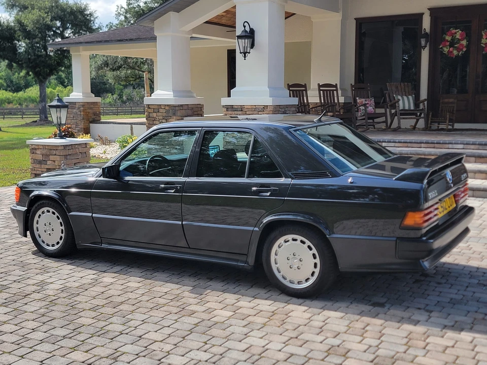 1986 Mercedes-Benz 190E 2.3-16 & 2.5-16 - Image 17 of 31