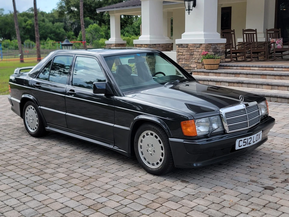 1986 Mercedes-Benz 190E 2.3-16 & 2.5-16 - Image 12 of 31