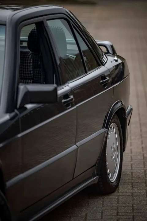 1986 Mercedes-Benz 190E 2.3-16 & 2.5-16 - Image 27 of 31