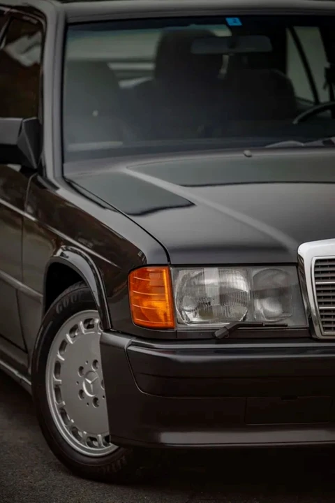 1986 Mercedes-Benz 190E 2.3-16 & 2.5-16 - Image 24 of 31