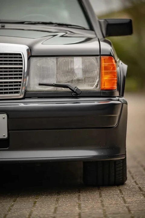 1986 Mercedes-Benz 190E 2.3-16 & 2.5-16 - Image 26 of 31