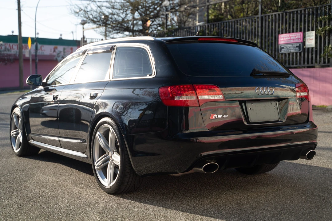 2011 Audi C6 RS6 - Image 16 of 31