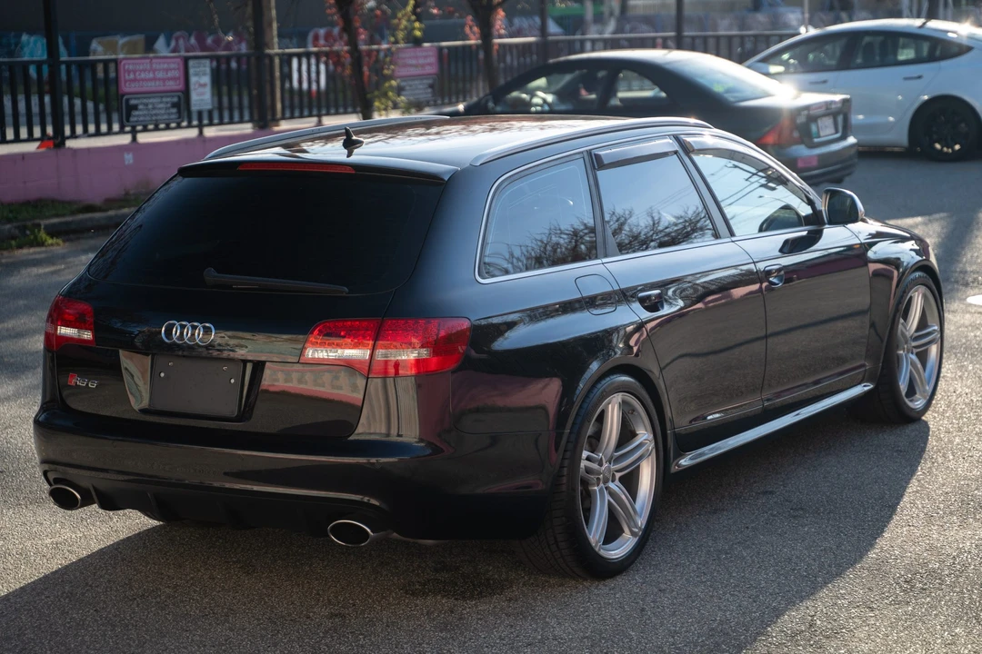 2011 Audi C6 RS6 - Image 27 of 31