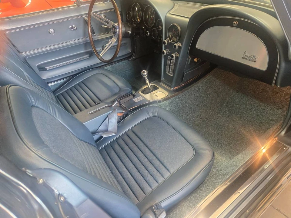 1967 Chevrolet Corvette C2 - Image 6 of 24