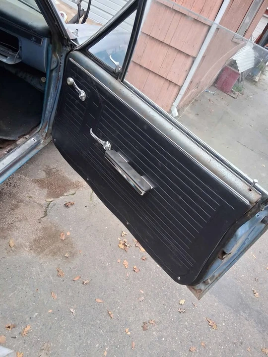 Pontiac Tempest - Image 6 of 10