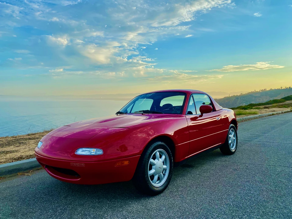 1992 Mazda NA MX-5 Miata - Image 4 of 31