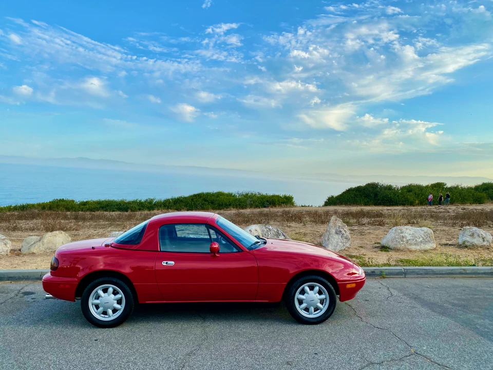 1992 Mazda NA MX-5 Miata - Image 13 of 31