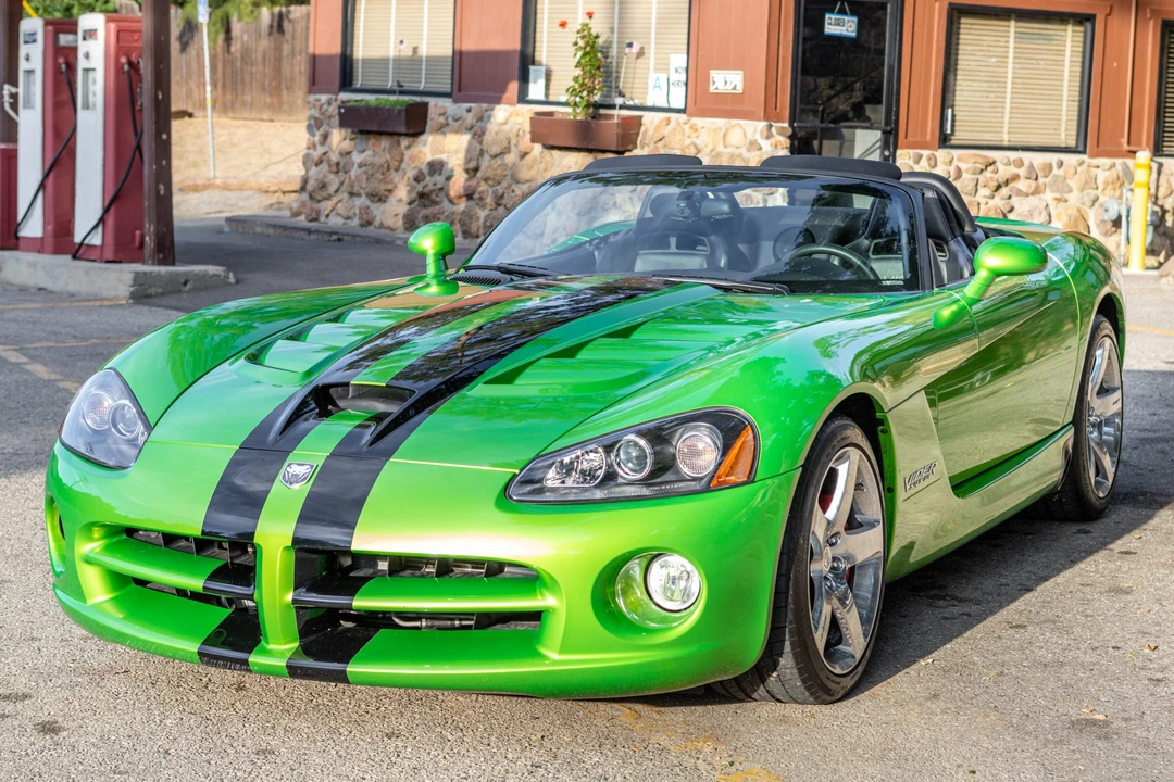 2008 Dodge Viper 4th Gen - Image 4 of 31