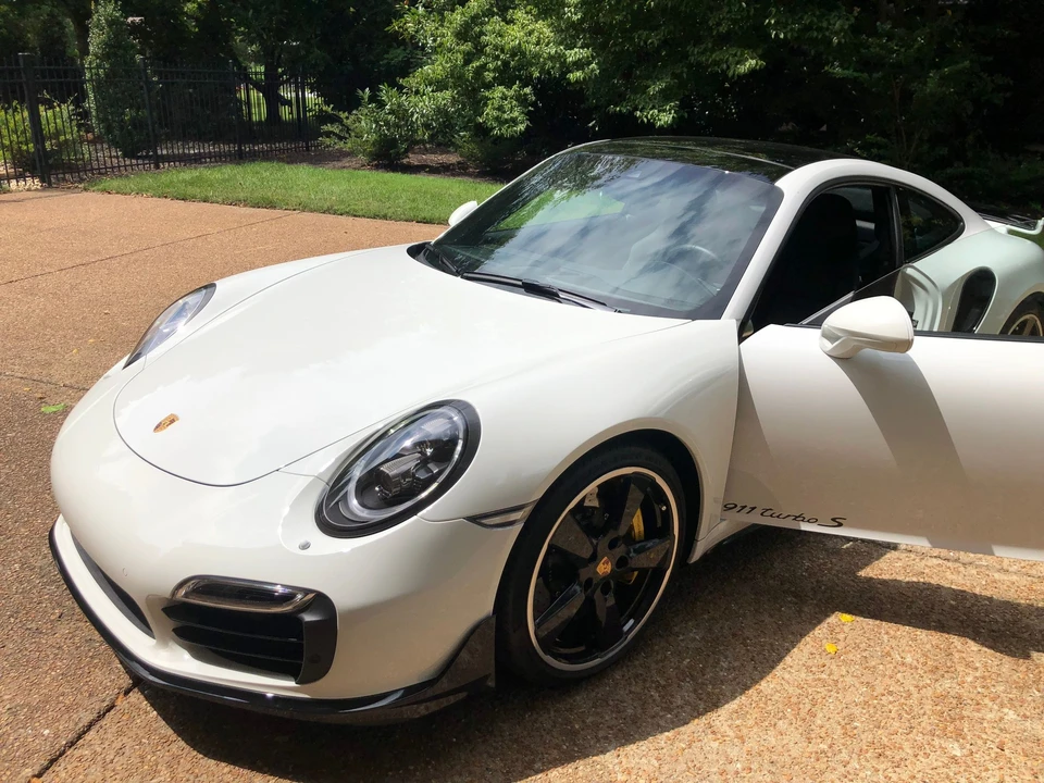 2015 Porsche 991 Turbo S - Image 5 of 10