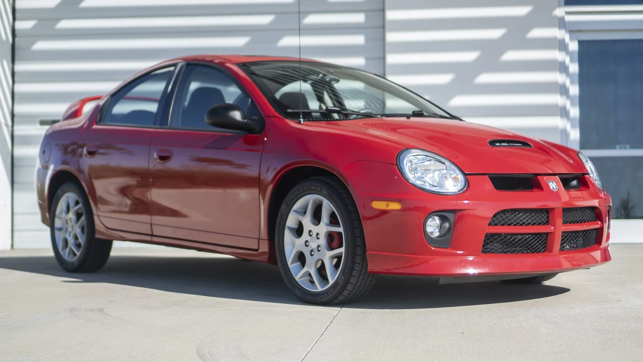 2005 Dodge Neon SRT-4 - Image 2 of 31