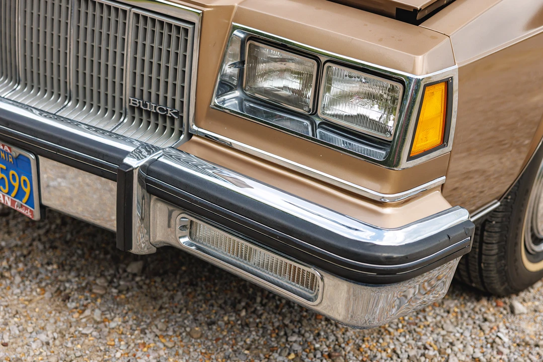 1981 Buick Electra - Image 16 of 31