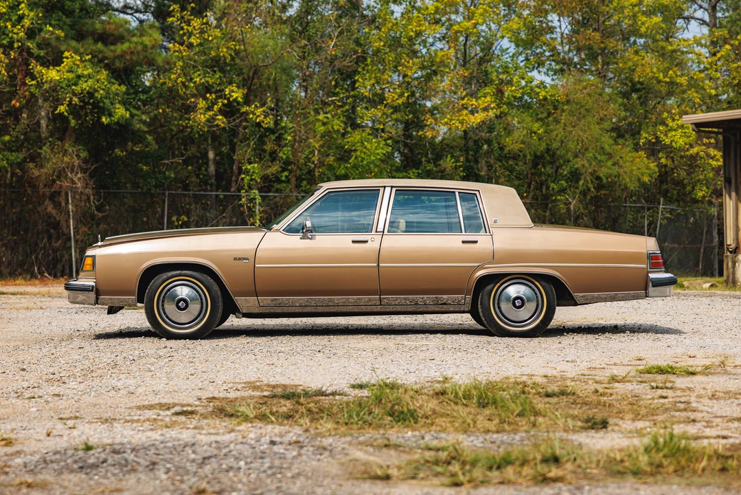 1981 Buick Electra - Image 2 of 31