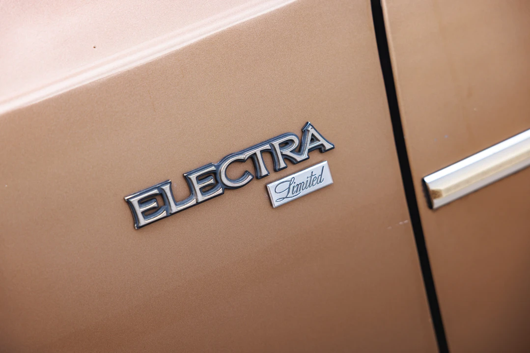 1981 Buick Electra - Image 27 of 31